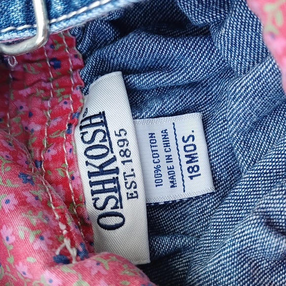 Oshkosh jumper jean dress. Embroidered ABC and apple. Toddler 18m. - Picture 5 of 6